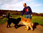 Bronco und Hera mit Heras Herrchen.